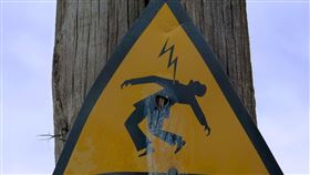 ▲電線、電纜、觸電、電擊、高壓電。（示意圖／翻攝自Pixabay）