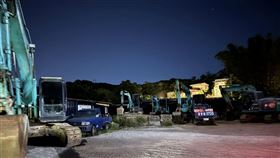 桃園「挖土機超人」林鴻森花蓮救災，遭刺傷感染，中秋夜宣告不治。（圖／翻攝自林奕華臉書）