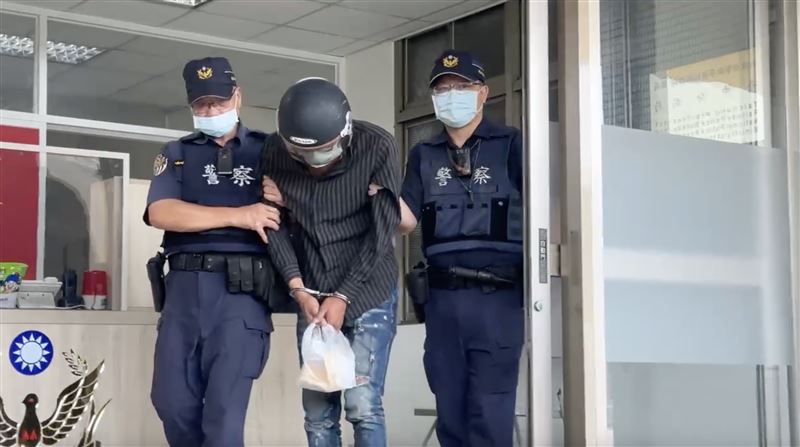 陳男被依殺人未遂移送地檢署。（圖／翻攝畫面）
