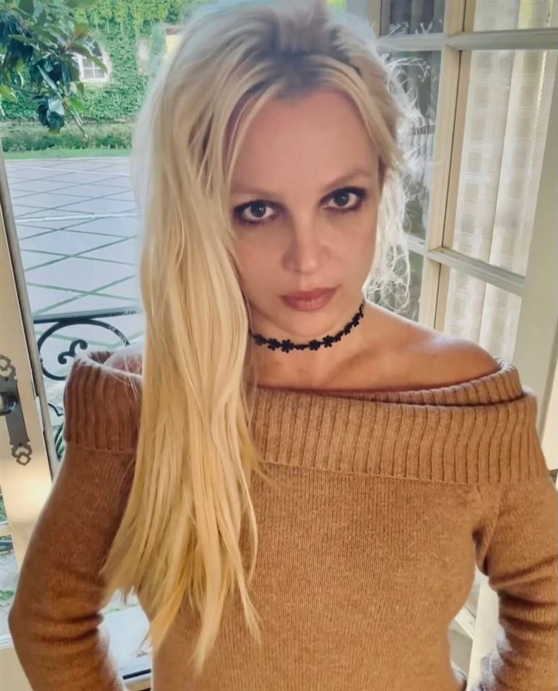 小甜甜布蘭妮否認脫序行為指前夫造謠編故事。(圖/翻攝自Britney Spears IG)