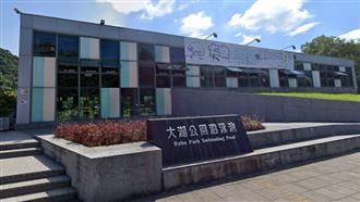 全真瑜珈翻版？人氣泳池爆欠薪、惡意資遣