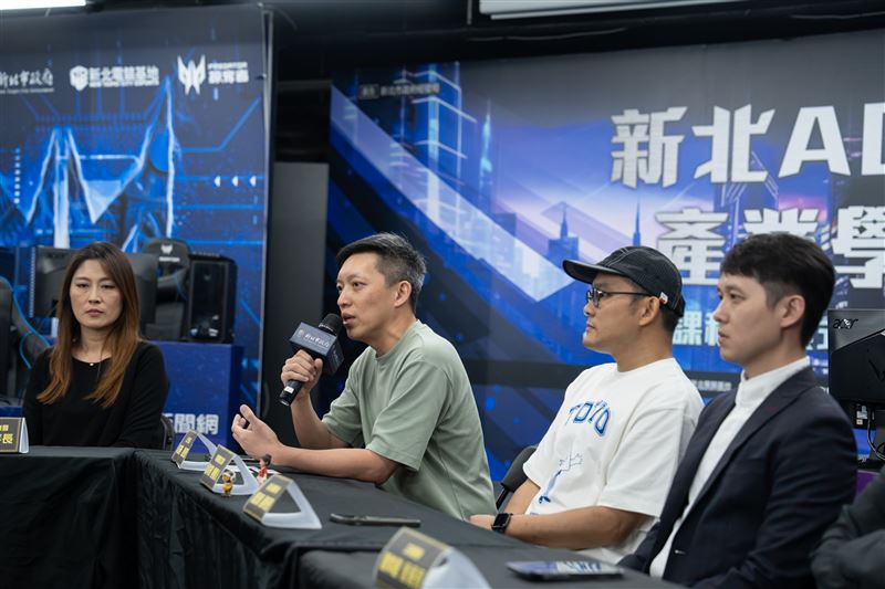 天火數位林志帆總經理與學員分享產業經驗
