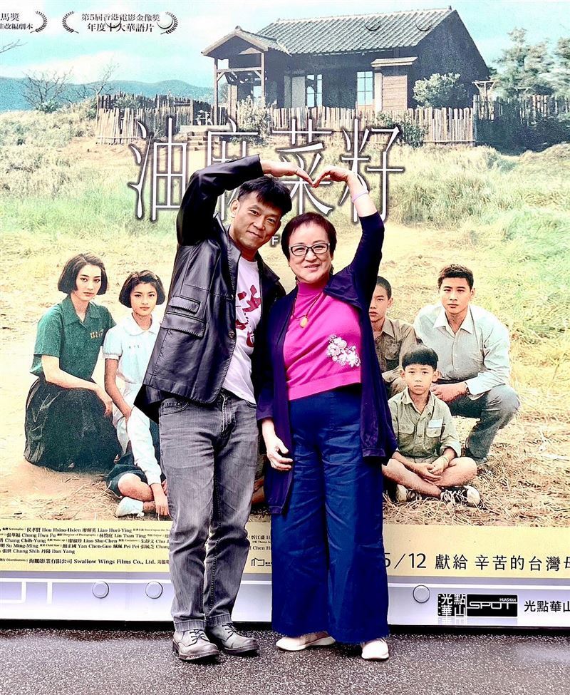 顏正國（左）曾被陳秋燕（右）爆料不識字。（圖／海鵬提供）