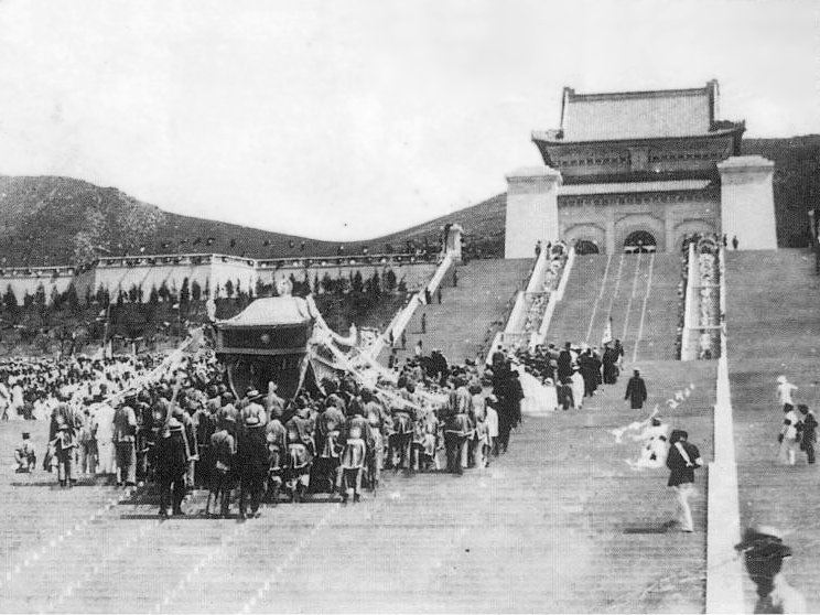1929年6月1日，孫中山靈柩奉安中山陵。（圖／翻攝自維基百科）