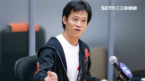 顏正國肺腺癌驟逝　《角頭》男星接力哀悼