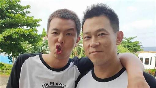 小鬼與顏正國「玩很大」同框回顧惹哭粉絲