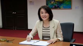 王鴻薇昨深夜發文澄清侯俐安指控。（圖／翻攝自王鴻薇臉書）