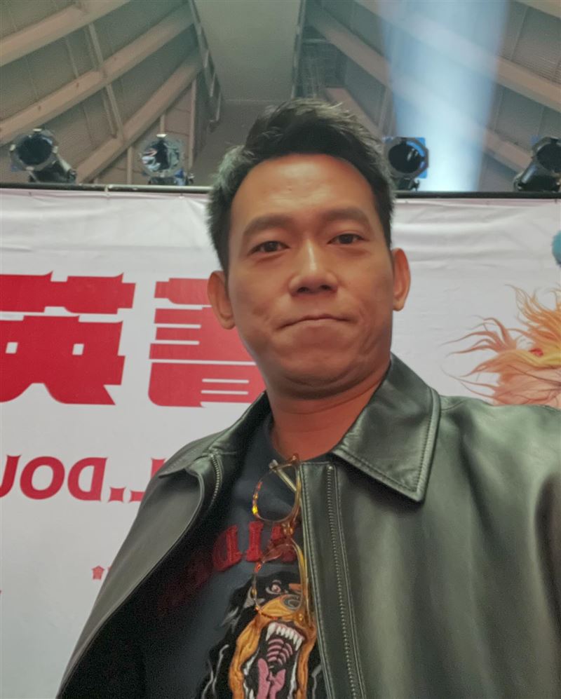 顏正國7日下午於醫院病逝。（圖／翻攝自顏正國臉書）