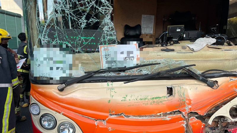 新／國道嚴重車禍！回堵15公里…28人送醫