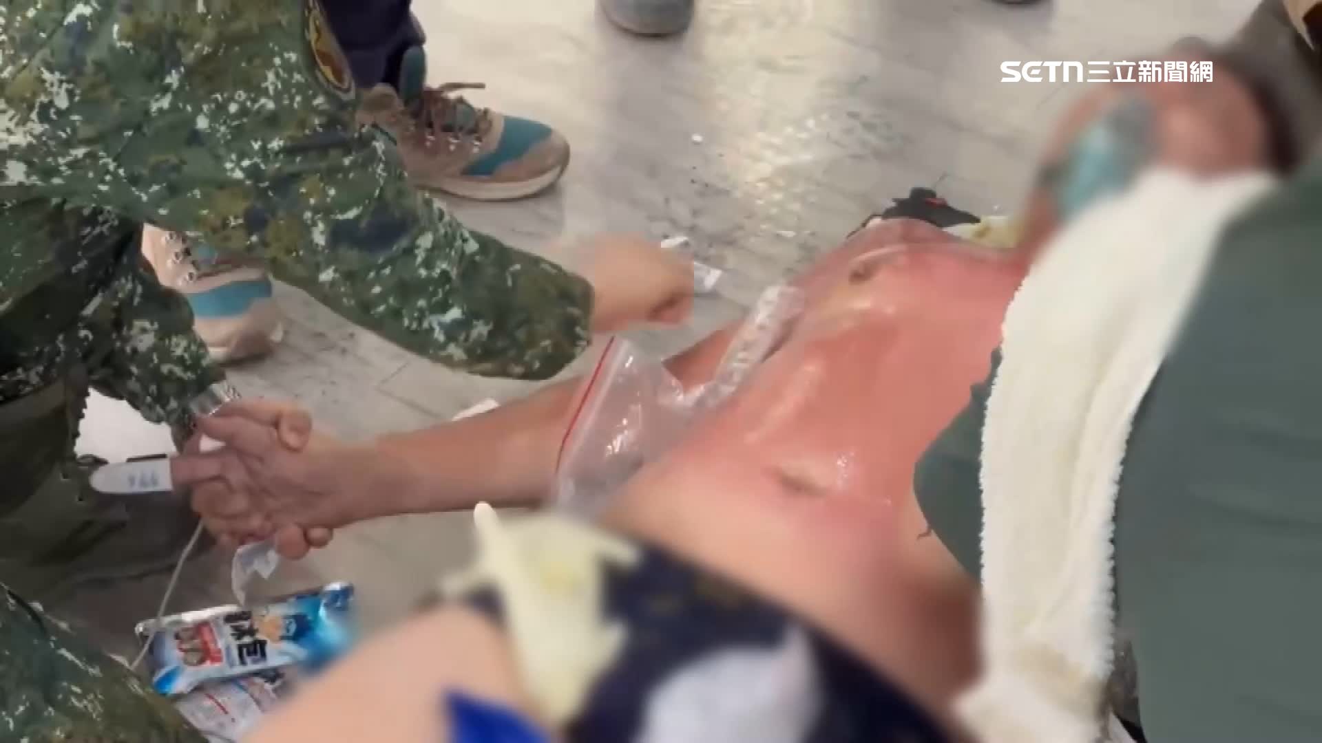 31歲的翁姓志到光復鄉當鏟子超人，結果熱衰竭