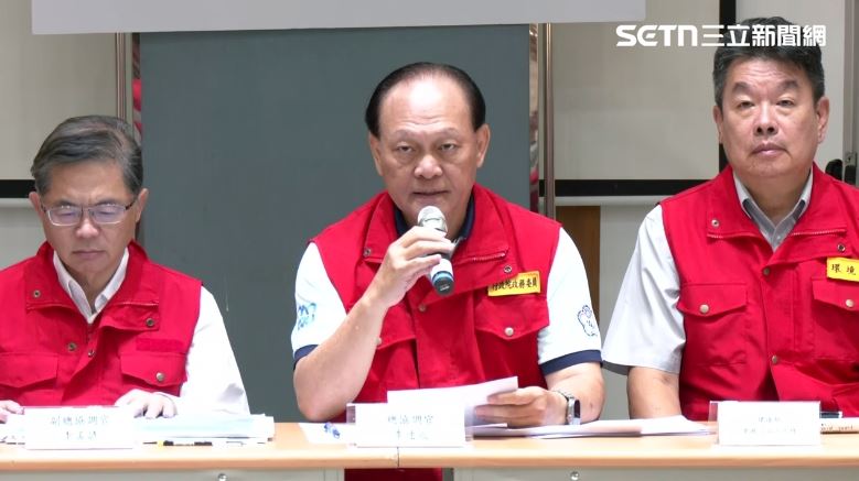 行政院季連成政委及李孟諺顧問主持「光復鄉災後復原專案中央前進協調所」記者會（圖／翻攝畫面）