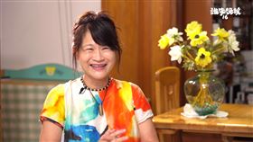羅思容大方分享面對高齡長者的照護挑戰。（圖／公視提供） 