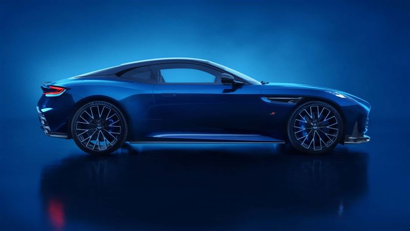 DB12 S由執行長Adrian Hallmark親自操刀監修。（圖／翻攝Aston Martin網站）