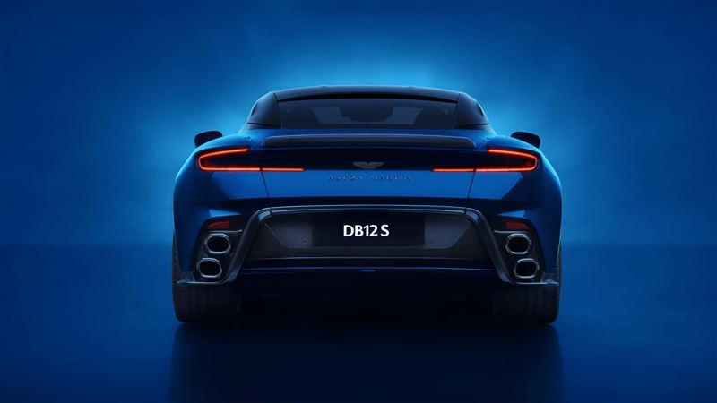 選配鈦合金排氣還能再輕11.7公斤、音量提升1.5分貝。（圖／翻攝Aston Martin網站）