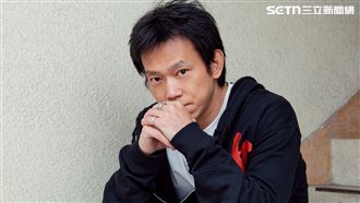 顏正國9歲拍戲扛家計　放飯先拿給媽媽吃