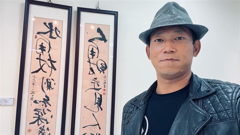 顏正國勇敢對抗病魔近1年。（圖／翻攝自顏正國臉書）