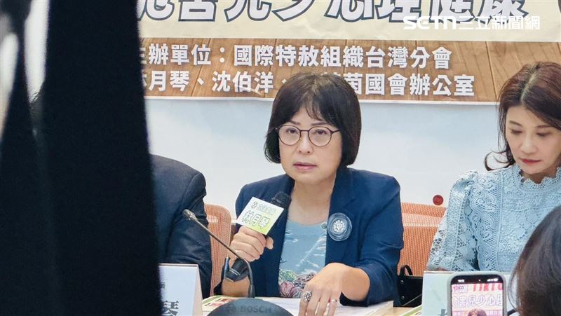民進黨立委林月琴表示，全台小三到小六學童使用 TikTok 的人數恐超過38萬人。（圖／記者柯美儀攝影）