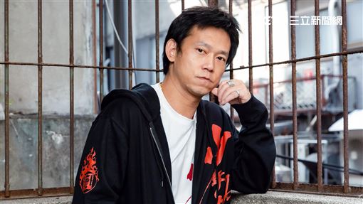 顏正國靈堂被闖遺照遭拍！網怒：公布臉書