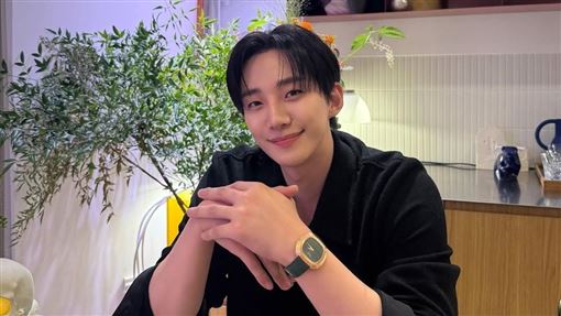 脊椎骨折仍登台！李俊昊揭2PM期慘烈傷勢