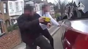 英國警方近日破獲大宗手機偷竊案件（圖／翻攝自X平台 @Suffragent_）