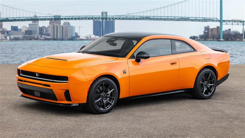 道奇把資源集中於Charger Sixpack與轎車版本開發。（圖／翻攝Dodge網站）