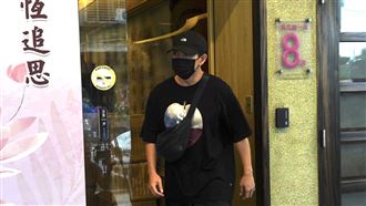 悼念顏正國！李千娜靈堂待超過4hr內幕曝