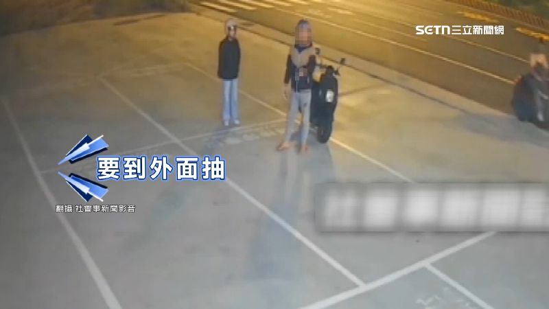 員工請騎士要抽菸到外面抽