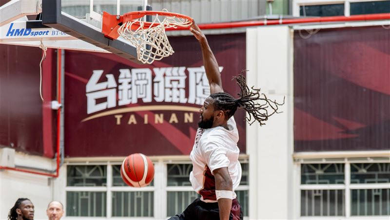 GM曝法瑞德體能勁爆　還不知自己叫半獸人