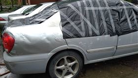 桃園酒駕男拒檢衝撞　警開槍流彈意外釀乘客身亡一名吳姓男子27日深夜酒駕，欲逃避桃園警方臨檢，還一度衝撞警車，員警被迫開槍，但流彈卻不慎誤傷後座女乘客，造成女乘客送醫不治。（桃園八德警方提供）中央社記者邱俊欽桃園傳真　109年3月28日