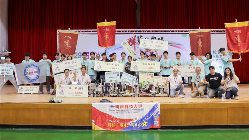 明新科大師生團隊參加第29屆TDK盃，大滿貫一舉囊括冠亞殿軍，以及創意獎特優等8項大獎。（圖／明新科大提供）