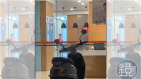 狼師藏身補習班／直擊狼師遭解職仍違法出入補習班　南投縣府失職0開罰