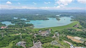 農田水利署嘉南管理處說明，太陽光電板僅設在烏山頭水庫一隅（右上角處）。（圖由農田水利署提供）