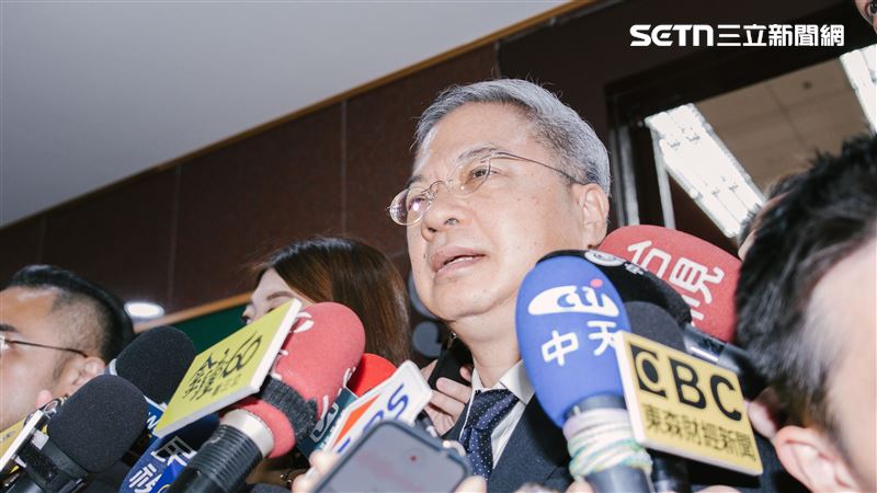 龔明鑫回應羅唯仁赴英特爾任職是否有美方因素。（圖／記者楊士誼攝影）