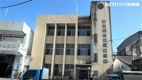 網PO文求鏟子超人幫挖⋯地址竟是「國民黨光復鄉黨部」？屋主曝真相