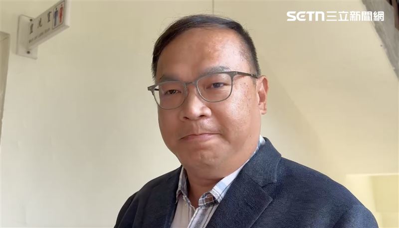 王鴻薇也被踢爆養狗仔！王義川嗆「踹共」