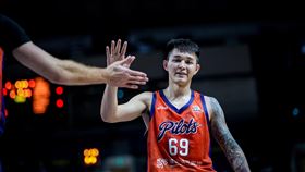 桃園璞園領航猿一哥「夜王」盧峻翔好表現讓黃金國王主將、日本媒體記者都讚嘆不已。（圖／EALS提供）