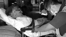 台中,慘況,BMW,西區,茶葉行,車禍,西區,五權南路,時鐘,母親,死亡,駕駛（圖／翻攝畫面）