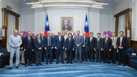 總統賴清德接見「2025台北安全對話」與會外賓（圖／總統府提供） 