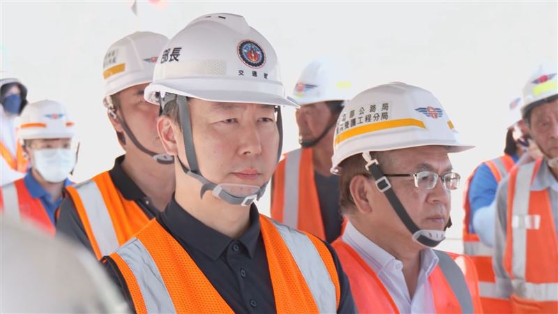 交通部長陳世凱再赴花蓮現場。（圖／交通部提供）