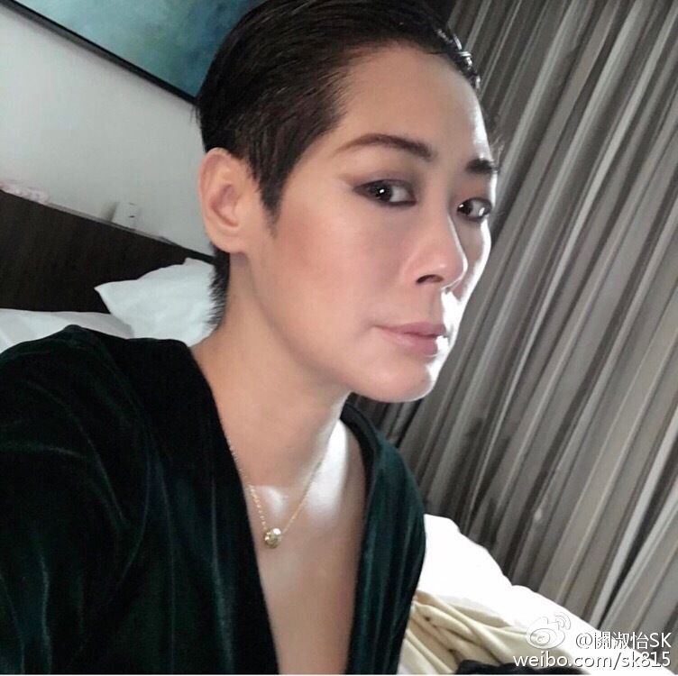 有消息指出關淑怡因心臟問題進ICU搶救。（圖／翻攝自微博）