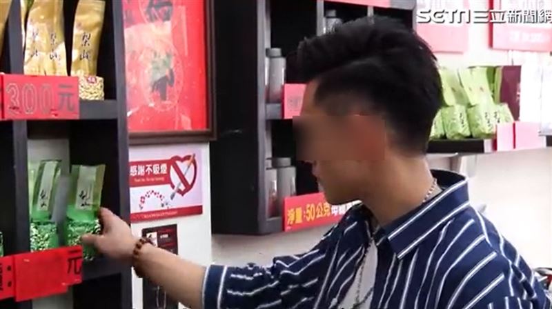 父子接手老字號茶行才搬遷新店面一個月，竟遭遇車禍，87歲老婦人無辜喪命。(圖／資料照)