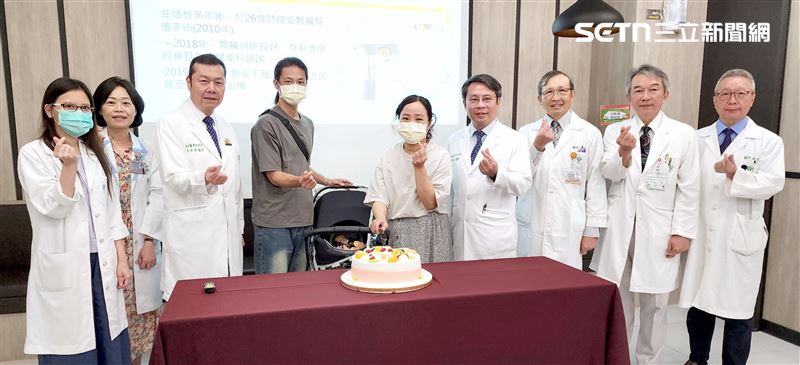 台南39歲林姓婦人為奇美醫院腎臟移植首例，如今在院方守護下，成功誕下健康男寶寶。（圖／奇美醫院提供）