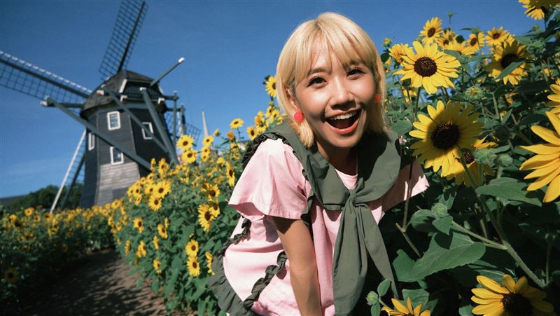 Lulu黃路梓茵夢幻登日本豪斯登堡拍台語新歌MV。（圖／天地合娛樂 提供）