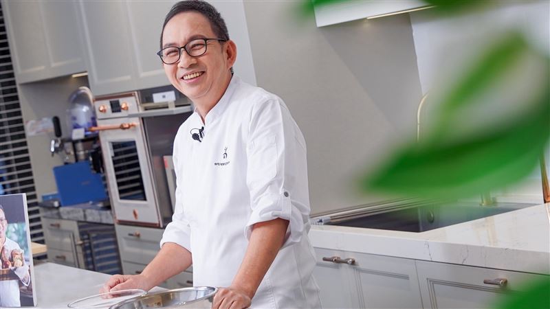 吳寶春在線上課程傳授「荔枝玫瑰麵包」（圖／記者趙于瑩攝影）