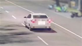 台北,南港,CITYLINK,停車場,砍人,賓士。（圖／翻攝畫面）