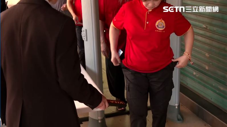 國慶維安比往年嚴格，進場民眾得將口袋東西掏出來！