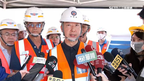 交通部部長陳世凱表示會全力搶修道碴問題