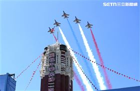 114年國慶大會雷虎小組噴彩煙衝場（圖／記者鄭孟晃攝影）