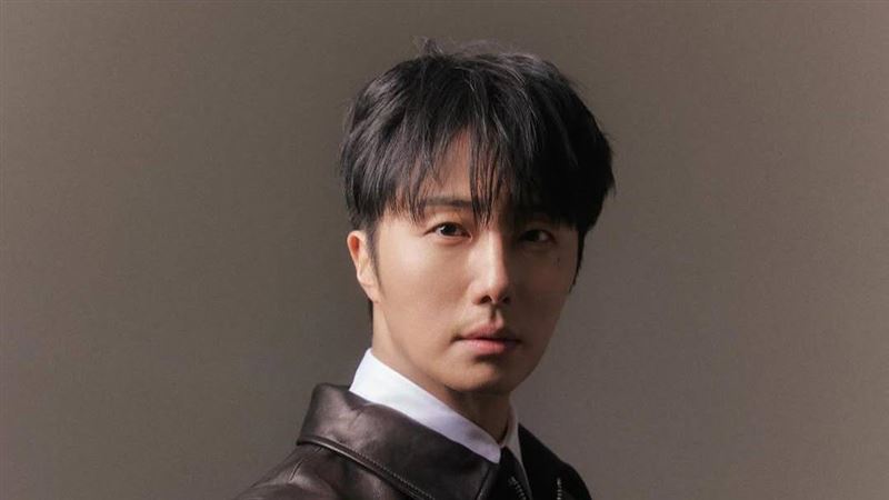 男星疑手滑洩戀情　女方身分被挖身價破億