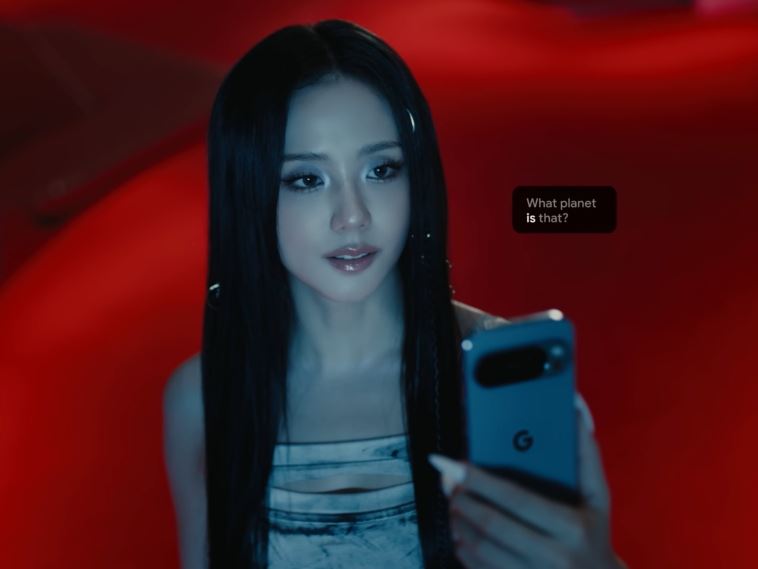 〈EYES CLOSED〉是Jisoo出道以來首支「男女對唱」作品。（圖／翻攝自JISOO、zayn YT）